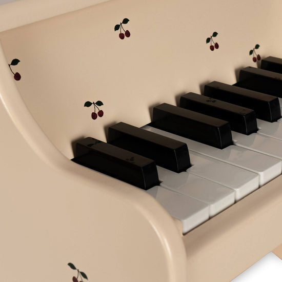 Wooden Piano - Cherry